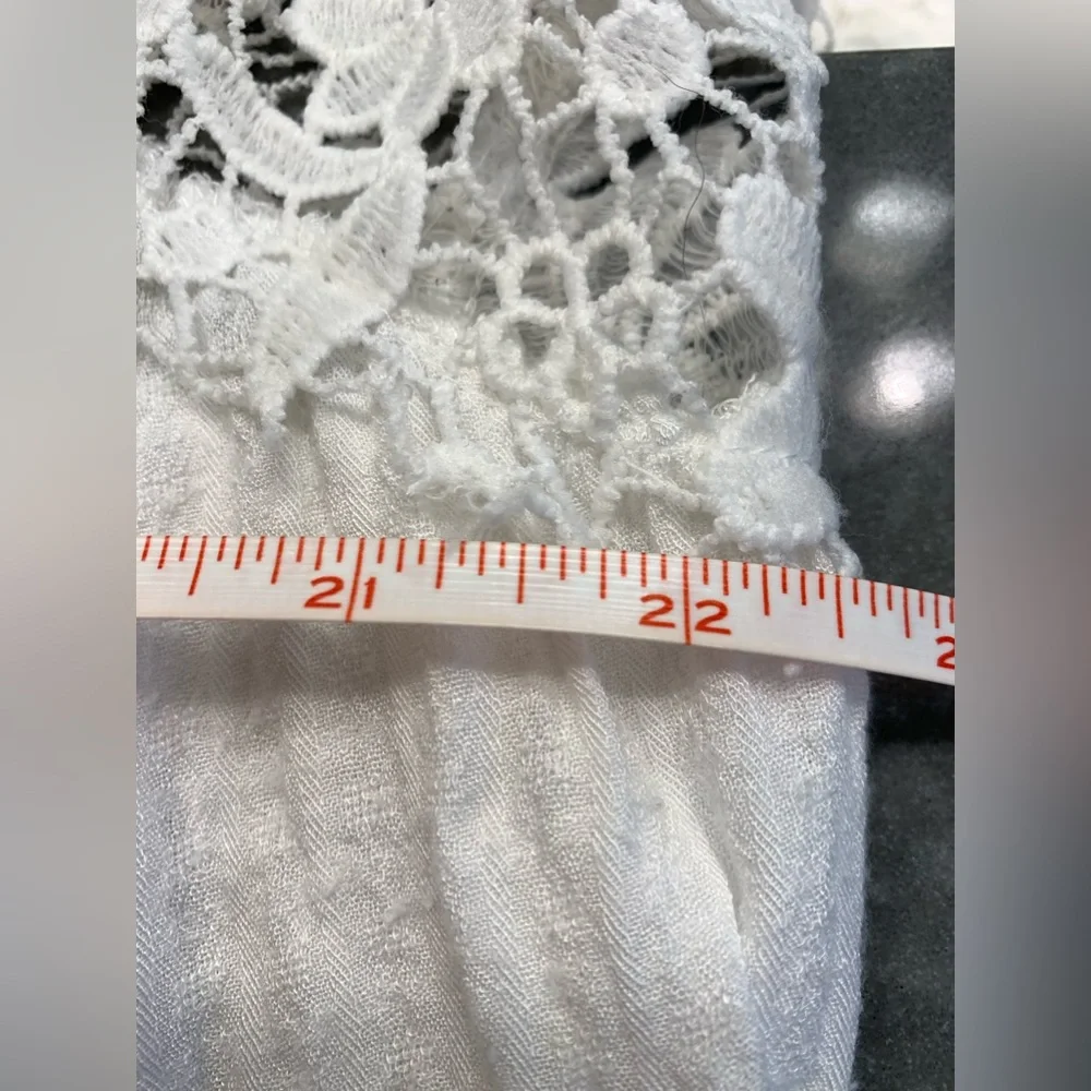 AEOM - Picture 9 of 13